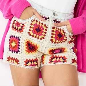 SO High Waist vintage crochet Shorts with Retro‎ Design 7/28 W